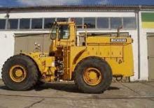 Gumikerekes homlokrakodók Clark Michigan 280C