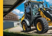 Gumikerekes homlokrakodók John Deere Construction 304 K