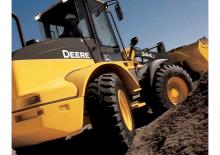 Gumikerekes homlokrakodók John Deere Construction 344 J