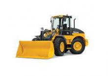 Gumikerekes homlokrakodók John Deere Construction 344 K
