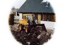 Gumikerekes homlokrakodók Volvo 4200