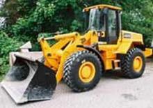 Gumikerekes homlokrakodók JCB 426 ZX