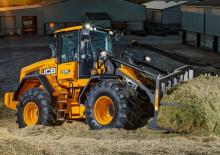 Gumikerekes homlokrakodók JCB 435S