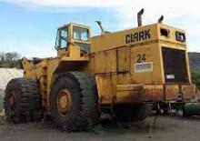 Gumikerekes homlokrakodók Clark Michigan 475C