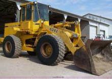 Gumikerekes homlokrakodók John Deere Construction 624 E