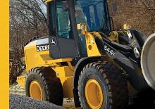 Gumikerekes homlokrakodók John Deere Construction 624 K