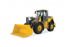 Gumikerekes homlokrakodók John Deere Construction 624K-II