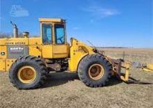 Gumikerekes homlokrakodók John Deere Construction 644 C
