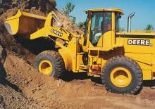 Gumikerekes homlokrakodók John Deere Construction 644 H