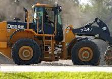 Gumikerekes homlokrakodók John Deere Construction 724 J