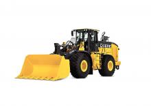 Gumikerekes homlokrakodók John Deere Construction 824K-II