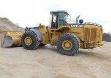 Gumikerekes homlokrakodók John Deere Construction 844 J