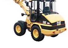 Gumikerekes homlokrakodók Caterpillar 906