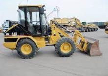 Gumikerekes homlokrakodók Caterpillar 907H