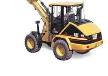 Gumikerekes homlokrakodók Caterpillar 908