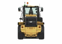 Gumikerekes homlokrakodók Caterpillar 930