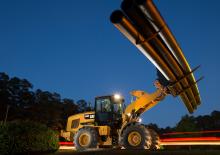 Gumikerekes homlokrakodók Caterpillar 930M
