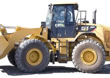 Gumikerekes homlokrakodók Caterpillar 950H