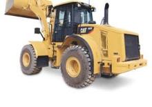 Gumikerekes homlokrakodók Caterpillar 960 F S