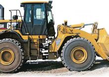 Gumikerekes homlokrakodók Caterpillar 966H