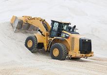 Gumikerekes homlokrakodók Caterpillar 980M