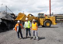 Gumikerekes homlokrakodók Caterpillar 988K
