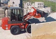 Gumikerekes homlokrakodók Manitou AF 60