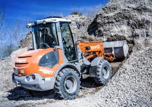 Gumikerekes homlokrakodók weycor AR 480 T