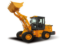 Gumikerekes homlokrakodók Lonking CDM816D