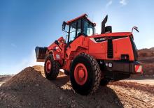 Gumikerekes homlokrakodók Doosan DL200-5