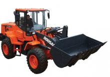 Gumikerekes homlokrakodók Doosan DL200A-2