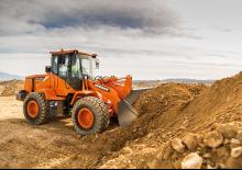 Gumikerekes homlokrakodók Doosan DL250-5