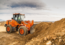 Gumikerekes homlokrakodók Doosan DL250 TC 5