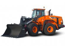 Gumikerekes homlokrakodók Doosan DL300