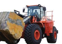 Gumikerekes homlokrakodók Doosan DL550-5BH