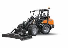 Gumikerekes homlokrakodók Develon DL65-7