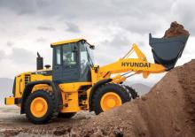 Gumikerekes homlokrakodók Hyundai HL730-9S