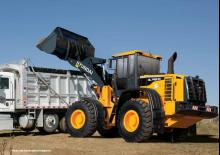 Gumikerekes homlokrakodók Hyundai HL740-9S