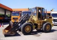 Gumikerekes homlokrakodók Caterpillar IT 18 B
