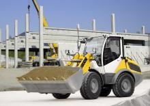 Gumikerekes homlokrakodók Liebherr L 506 Stereo