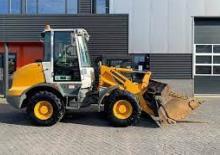 Gumikerekes homlokrakodók Liebherr L 508 Stereo