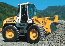 Gumikerekes homlokrakodók Liebherr L 514