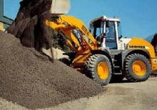 Gumikerekes homlokrakodók Liebherr L 522 P