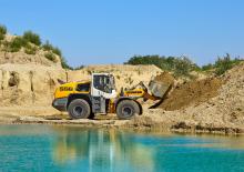 Gumikerekes homlokrakodók Liebherr L 556 XPower