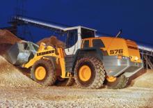 Gumikerekes homlokrakodók Liebherr L 576 2+2