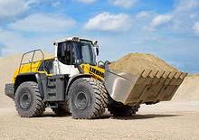 Gumikerekes homlokrakodók Liebherr L 576