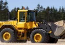 Gumikerekes homlokrakodók Volvo L 70 D