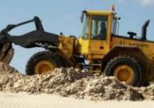 Gumikerekes homlokrakodók Volvo L120D