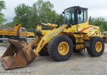 Gumikerekes homlokrakodók New Holland LW130