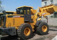 Gumikerekes homlokrakodók XCMG LW500F